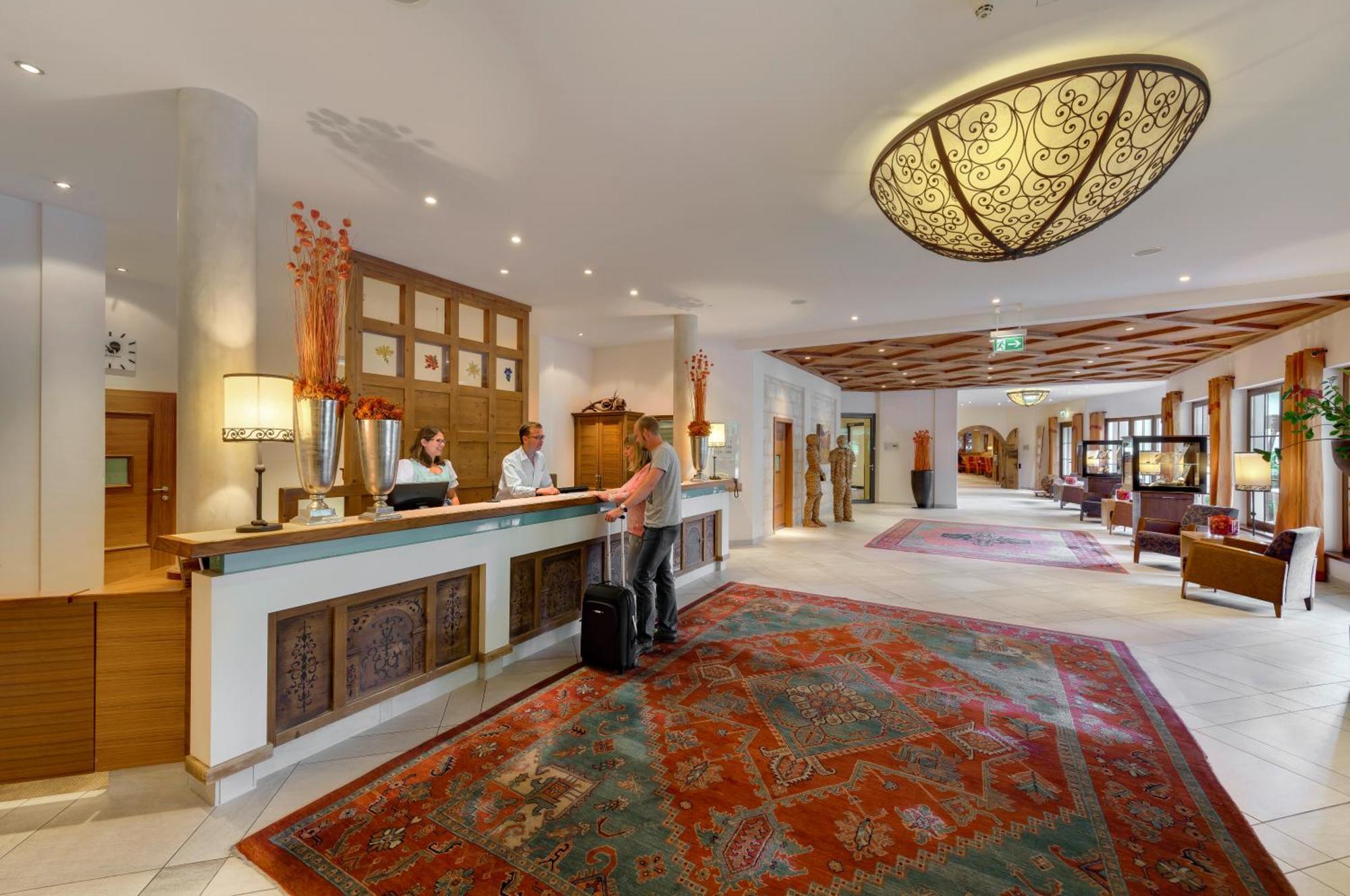 Robinson Amade Hotel Kleinarl Buitenkant foto