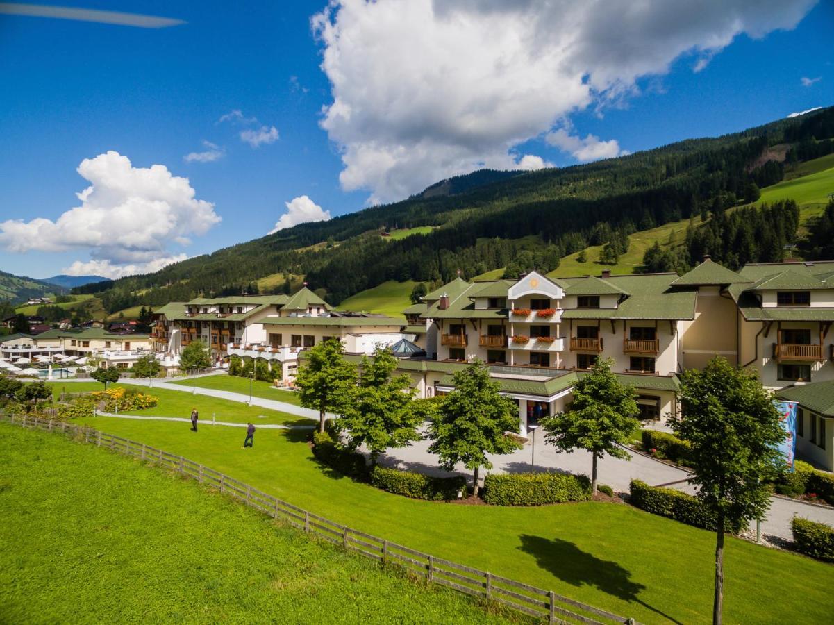Robinson Amade Hotel Kleinarl Buitenkant foto