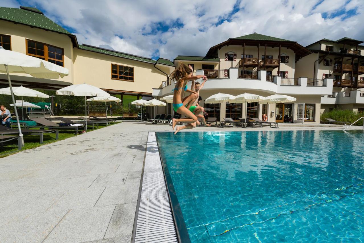 Robinson Amade Hotel Kleinarl Buitenkant foto
